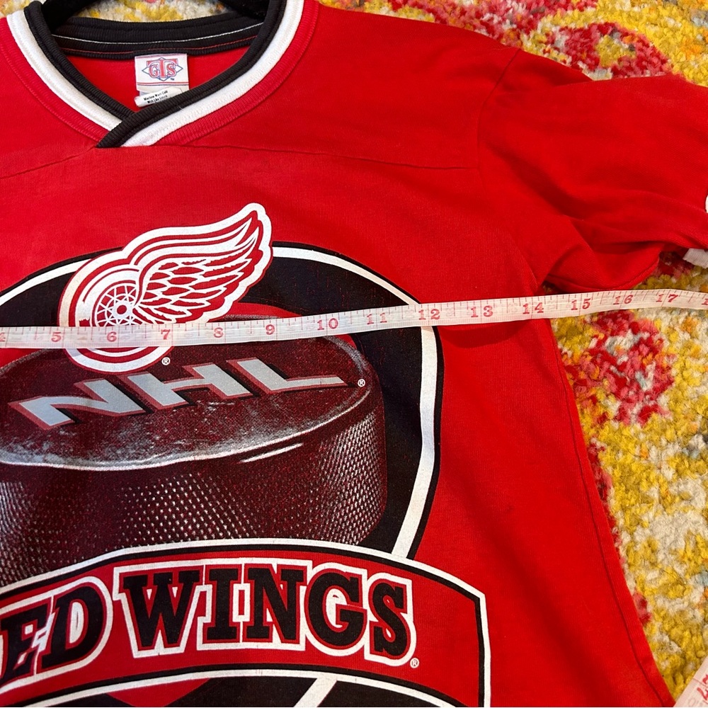 Vintage Kids Red Wings Shirt - Picture 3 of 4